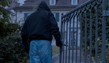 Zwei Einbrüche übers Wochenende im mittleren Rheintal – bescheidene Beute