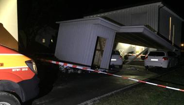 Sturm deckt in Montlingen Dächer ab