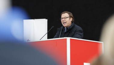 Umstrittener Alt-Nationalrat der SVP hält die 1.-August-Rede beim Anlass der Ortspartei auf Schloss Blatten