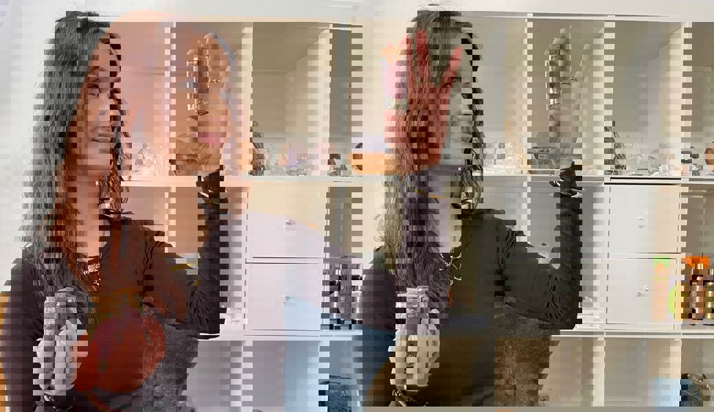 «Ich bin keine Esoterik-Hexe»: Blerona begleitet Menschen aus der Krise