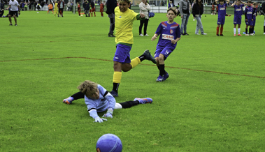 Spannender Juniorenfussball am CS-Cup auf der Diepoldsauer Rheinauen