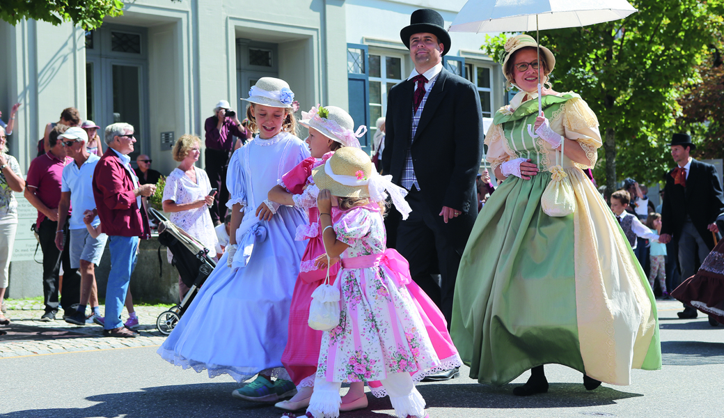 Das Biedermeierfest verwandelt Heiden in eine historische Festmeile