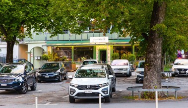 a plus kritisiert den Stadtrat und fordert beim Parkraumkonzept mehr Transparenz