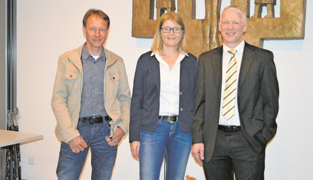 Die drei Ratsmitglieder Marcel Hutter, Monika Frischknecht und Markus Pfister (von links) werden sich nicht mehr zur Wahl stellen. Nachfolgerinnen oder Nachfolger für das Amt des Kassiers und des Präsidenten werden gesucht.