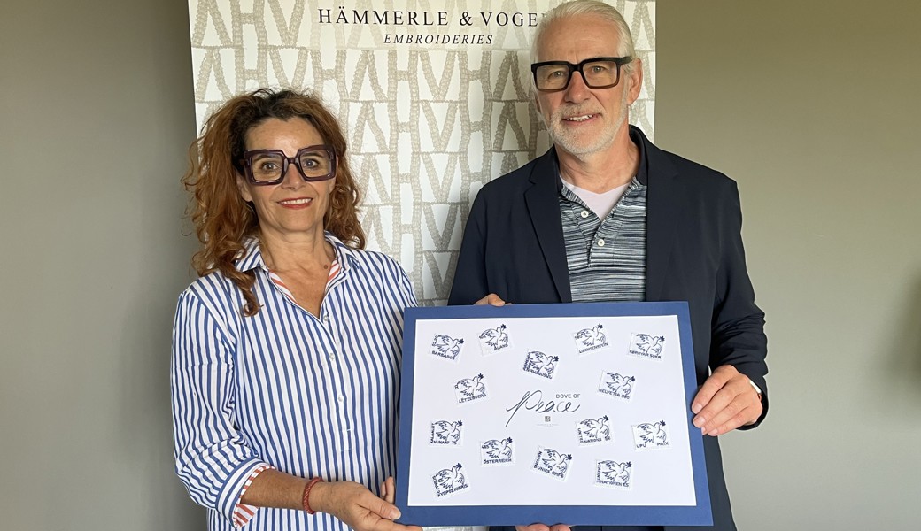 Lustenauer Stickerei beliefert dreizehn Länder mit gestickter Briefmarke