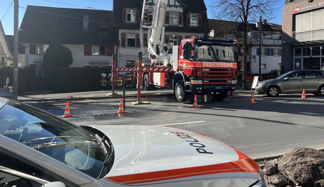 In einer Küche eines Wohnhauses an der Erlenstrasse   hat es gebrannt.