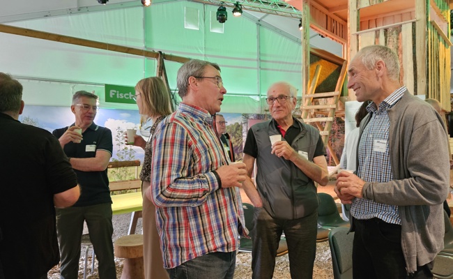 Mehr Bäume im Rheintal: Mitten in der Natur-Sonderschau der Rhema informierten sich Fachleute