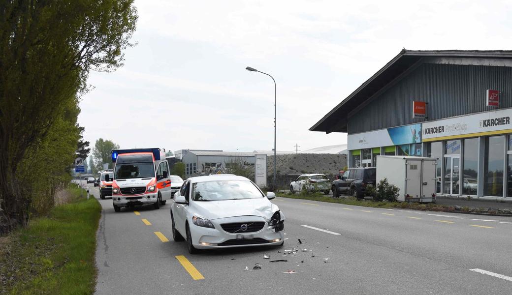 Die Lenkerin des Auto wurde ins Spital gebracht.