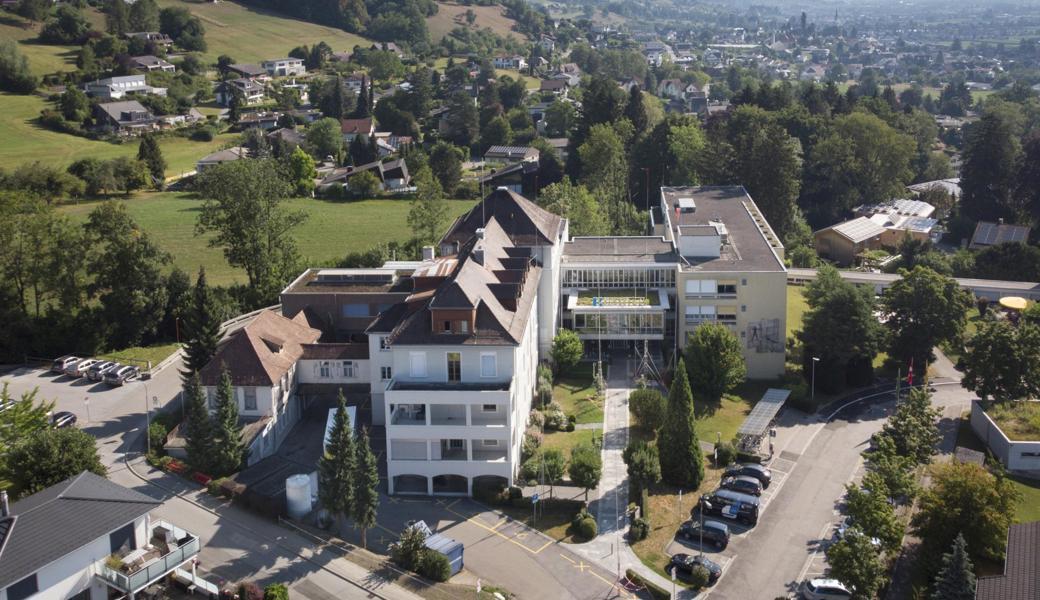 Der Stadtrat von Altstätten schlägt ein Konzept vor, mit dem der Bevölkerung im Rheintal das Spital erhalten werden könnte.