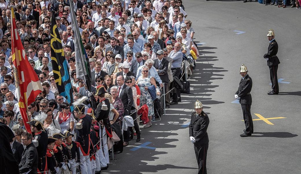 Die Mitglieder der Standeskommission müssen traditionsgemäss jährlich an der Landsgemeinde bestätigt werden.