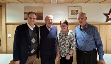 Zwei Ehrungen und ein Fotorückblick an der Chor-Hauptversammlung