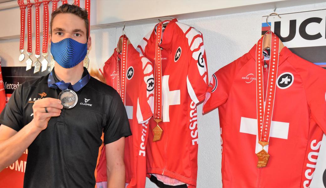 Der dreifache Schweizer Meister Simon Vitzthum gewann an den Bahn-Europameisterschaften im Vierer-Mannschaftsfahren seine erste internationale Medaille. Der Rheinecker holte seine Medaillen in vier unterschiedlichen Radsport-Disziplinen. 