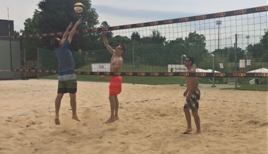 Beachvolleyball-Turnier in der Bernecker Badi Weier