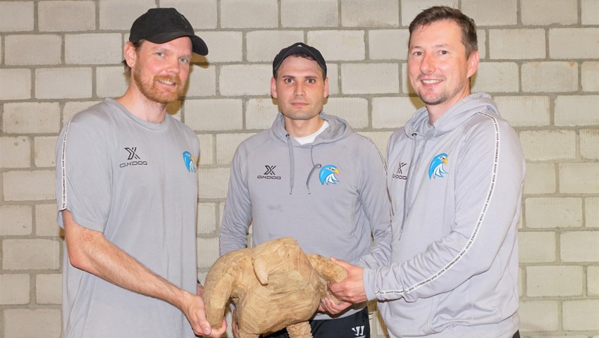 Impressionen von einem der ersten Trainings im neuen Adlerhorst: «Genug, um zu trainieren, zu wenig für einen Tag der offenen Tür», sagt der Vorstand.