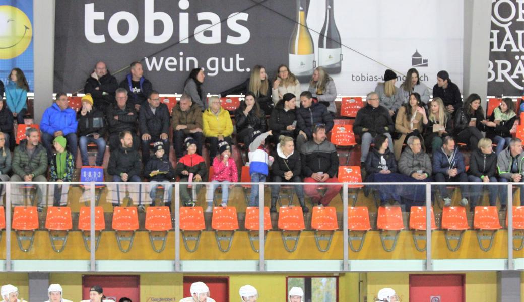 In der Widnauer Eishalle findet am Samstag schon das zweite Heimspiel dieser Saison statt.