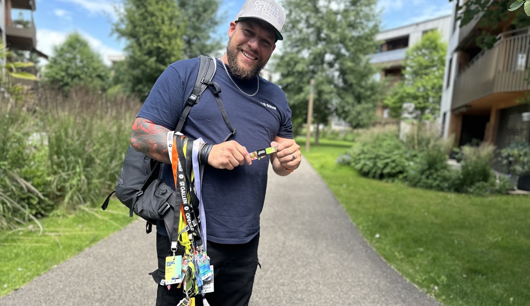 Feuerwehrstiefel und Feuchttüechli: Das muss in den Openair-Rucksack