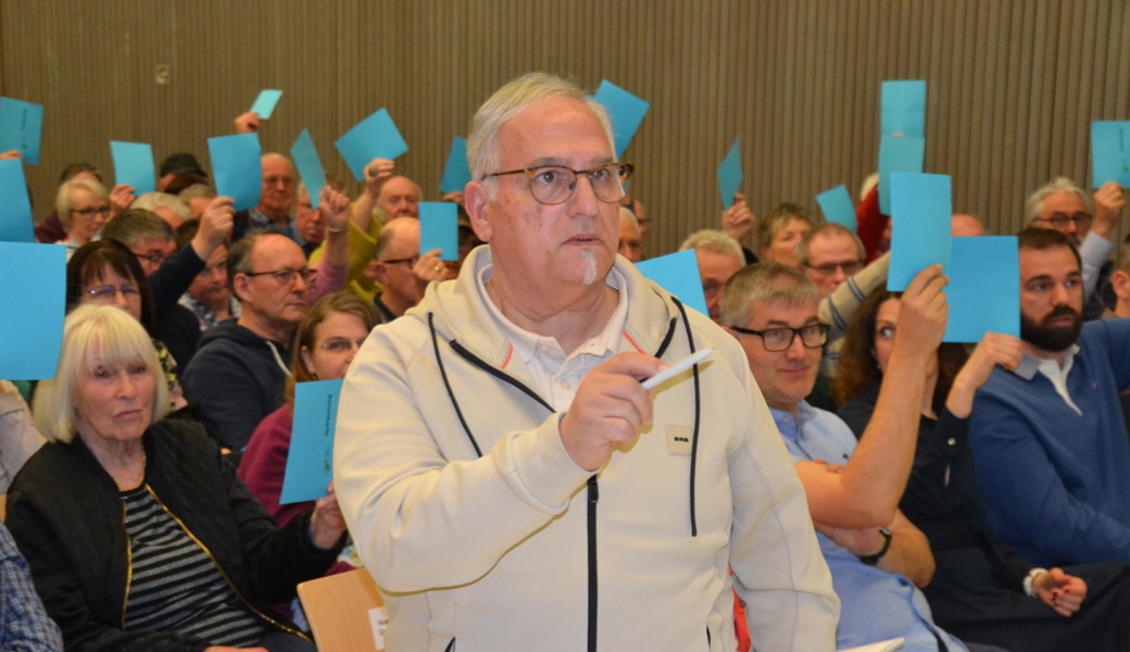 Gemeindepräsident Sepin gelingt der Steuer-Durchbruch: «Der Applaus gehört Ihnen»