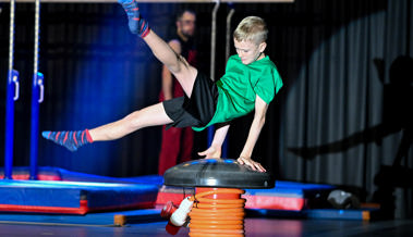 Der STV Balgach zeigt viermal sein famoses Schauturnen «Radio Balga» vor vollem Haus