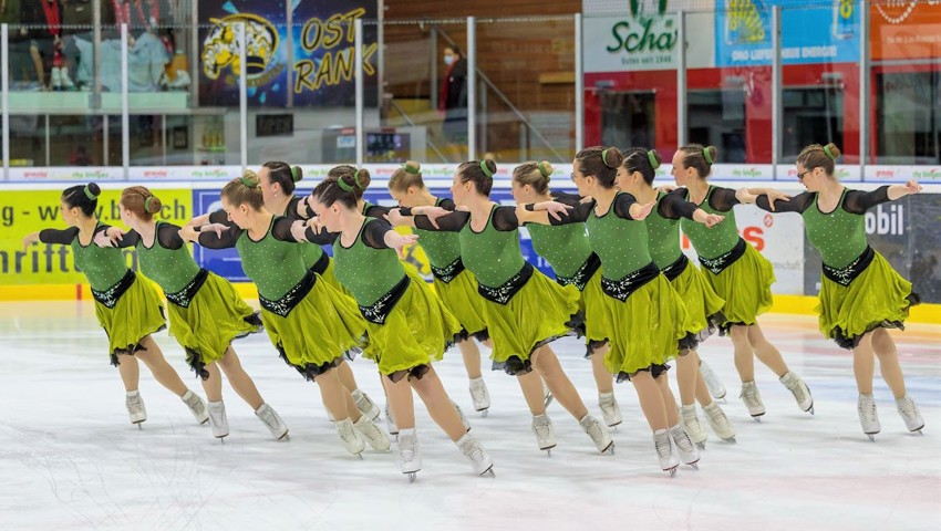 Attraktiv für die Zuschauerinnen und Zuschauer: Sportliche Höchstschwierigkeiten, wunderschön verpackt.