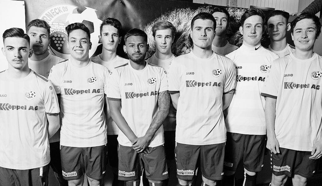 Die elf jungen Spieler des FC Au-Berneck. Bild: pd